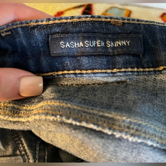 Lucky Brand Dark Blue Sasha Super Skinny Jeans - size 8/29 women’s - Picture 4 of 11